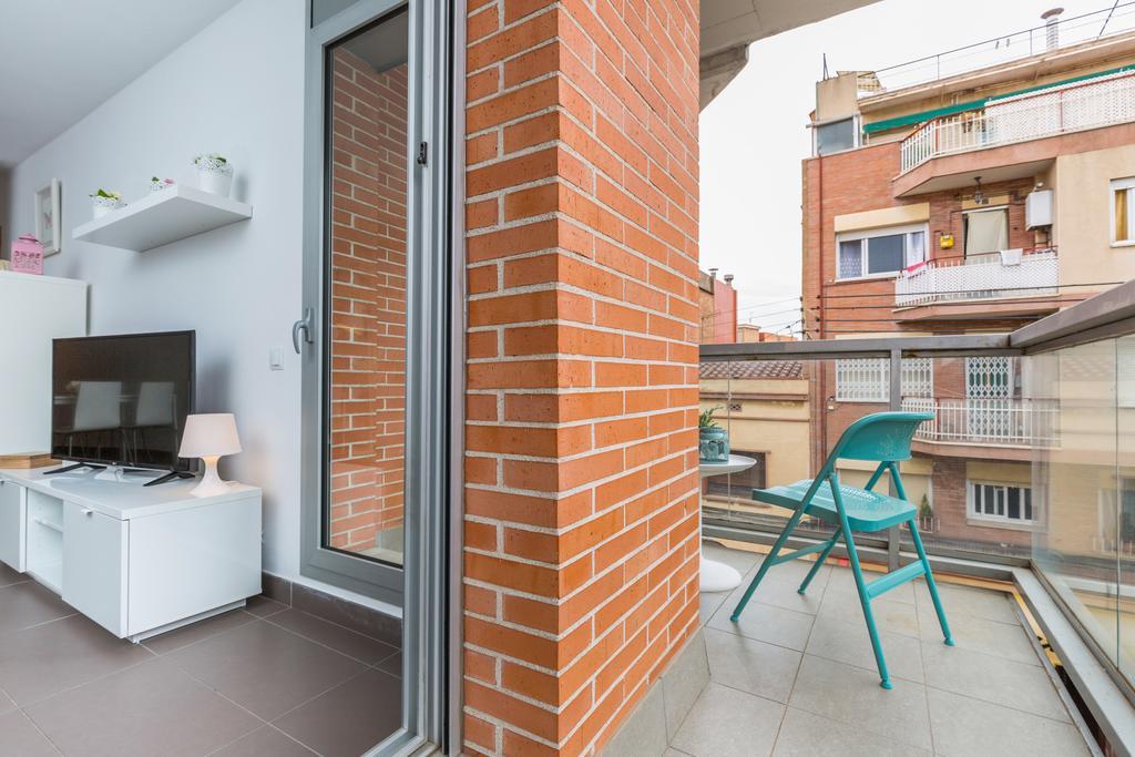 Apartamentos Cornellalux Cornellà de Llobregat Eksteriør bilde